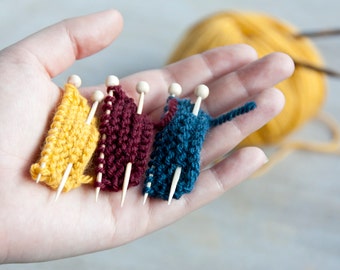 Lot de 3 broches de tricot miniature | Pure laine | Broche tricotée