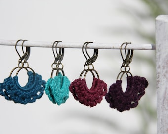 Half-moon Earrings | crocheted | ocher linen