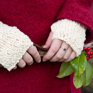 Hand-knitted mittens fingerless gloves organic wool image 8