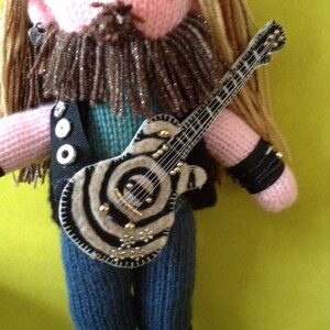 Ozzy & Zakk Knitting Pattern image 2