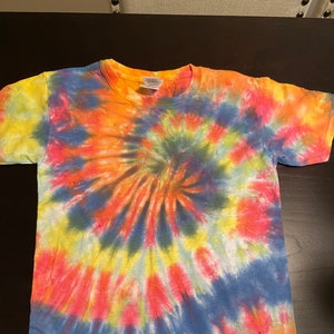 Tie dye girls t-shirt, little girls tie dye tshirt, tops & tees, tye dye shirt, kids, children’s clothing, unisex tie dye