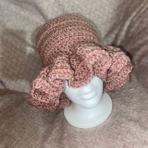 Handmade Mauve Crochet Ruffle Hat