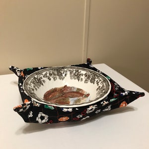 Large Microwave Bowl Cozy  Soccer  Design