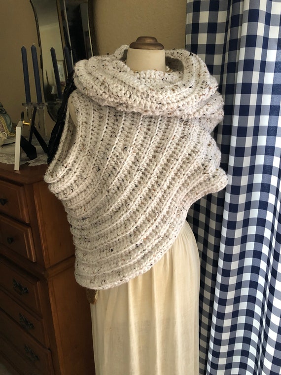 Crochet Cowl Hooded Vest: Hunger Games Inspired, Winter Wear - Etsy