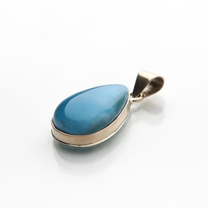 Larimar 14K Gold Pendant Gracia | Larimar and Gold | Blue Dominican Gemstone | Handcrafted The Larimar Shop®