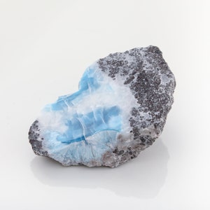 Raw Larimar Paperweight: Handcrafted Dominican Home Decor - Caspian