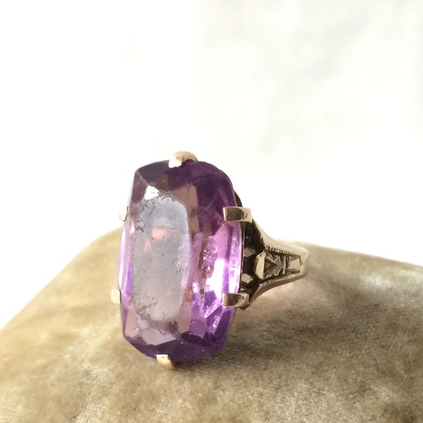 14K Gold Amethyst Glass Ring Large Etched Victorian Purple