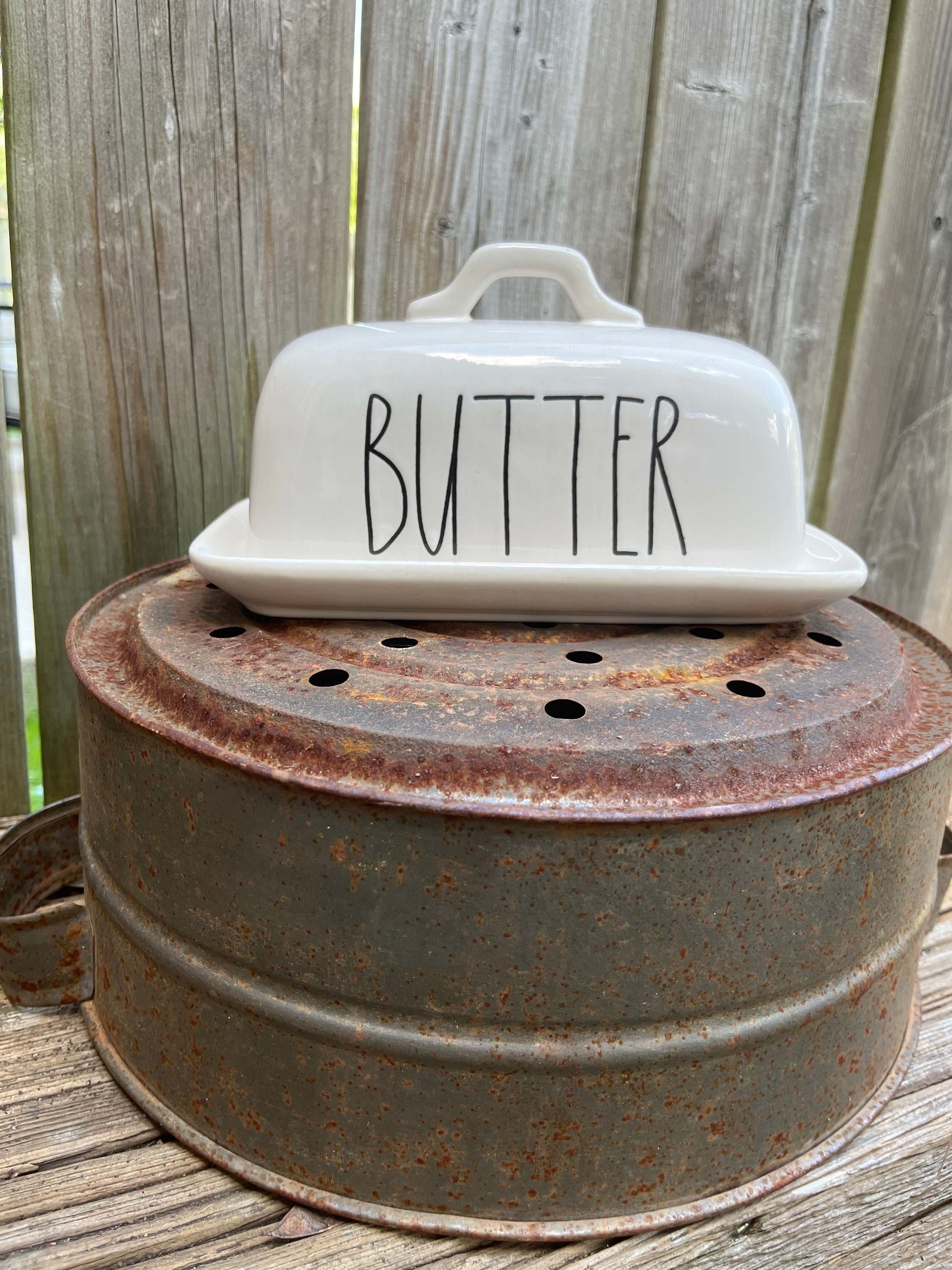 Rae Dunn Magenta Large Covered Butter Dish, White With Black  display picture 1