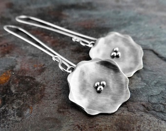 Poppy Earrings || sterling silver flower earrings (6794)