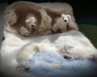 Needle Felted Polar Bears, Polar Bear Family, Needle Felted Polar Bear, Arctic playscape, Polar Bear Playscape, Polar Bear