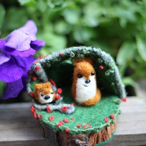 Mama and Baby Fox, Needle-Felted Fox, Playscape image 2