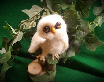 White Owl, Hedwig Style Owl, Needle Felted Owl, Canadian Owl