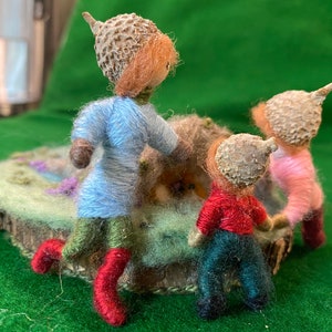 Woodland Scene Miniature, mini doll family, bendy dolls,miniature forest scene, miniature dolls , toy image 8