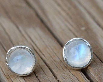 moonstone earrings,moonstone stud earrings,sterling silver earrings,stud earring stone,moonstone studs,gemstone earrings,moonstone jewelry