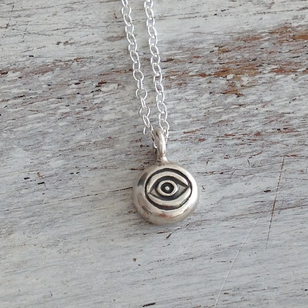 evil eye necklace, silver evil eye,sterling silver necklace,evil eye charm,eye necklace, protection jewelry,tiny necklace- 10002