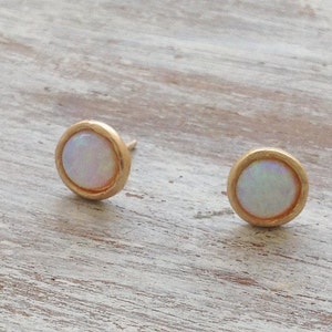 Gold earrings opal,opal stud earrings,opal gold earrings,stud earrings,classic earrings,wedding earrings, Gold filled earrings