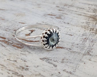 Silver Ring, Cocktail Ring,Stacking ring, vintage Ring, Sterling Silver Ring, Gray Black Gemstone Ring- 9013