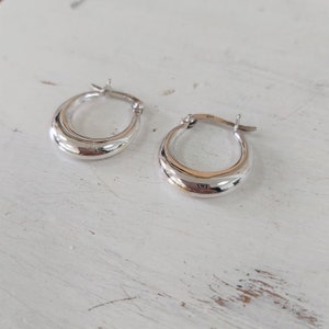 Sterling Silver Chunky Hoops,Thick Hoops,Bold Hoop Earrings,Bold Hoop Earrings,Oval Hoops,Hoop Earrings,Minimalist Earrings,Sterling Silver