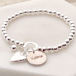Pulseira com nome e coração gravados - Joias personalizadas para presentear ela - Presente de aniversário para mulheres - Presente para mãe - Pulseira de prata personalizada