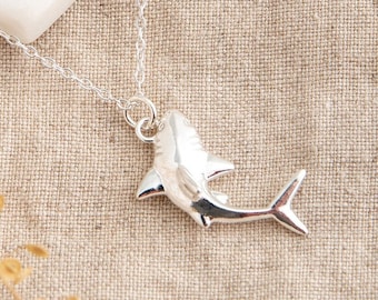 Sterling Silver Shark Necklace - Personalise Necklace with Engraved Name Bar, Personalised Shark Necklace, Personalised Shark, Shark Pendant