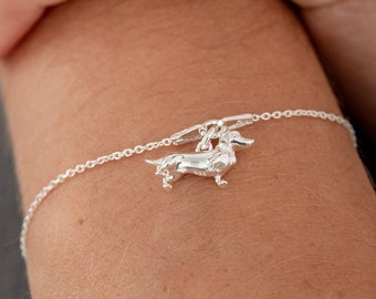 Sterling Silver Dachshund Bracelet - Birthday Gifts for Dog Mom - Sausage Dog Jewelry - Jewelry Gifts for Dog Lovers - Personalised Bracelet