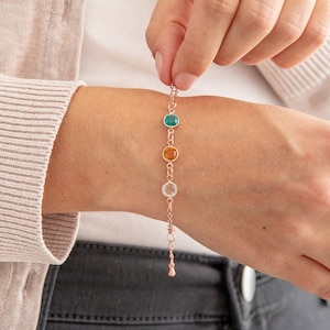 Bracelet avec pierres de naissance en or rose - Bracelet de famille avec pierres de naissance pour maman - Cadeau personnalisé - Bijoux de famille avec pierres de naissance - Cadeau pour la fête des Mères