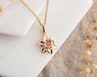 Daffodil Necklace, Birth Flower Jewellery, March Birthday Flower Necklace, Floral Necklace, Gift for Her, Flower Jewelry, Daffodil Jewellery