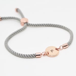 Bracelet réglable initiales en or rose - Cadeau bijoux personnalisés pour son anniversaire - Bracelets en or rose pour femme