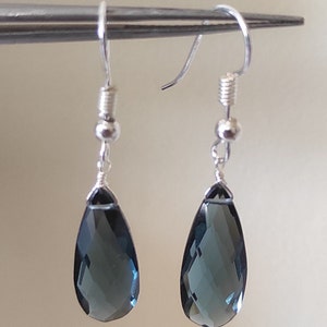 Earring Swiss Blue Topaz Color Man Made Elite Women Fashion Jewelry 1.60&quot; Earring A3-1102
