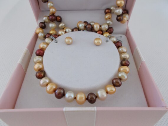 Vintage 1950's Girls Cultured Pearl Jewelry Set N… - image 2