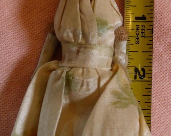 Hertwig China Head Blonde Doll Dorothy, Antique Late 1900 to 1907