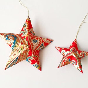 Home decor Holiday decoration - 3D star in recycled paper hand-painted in red and gold