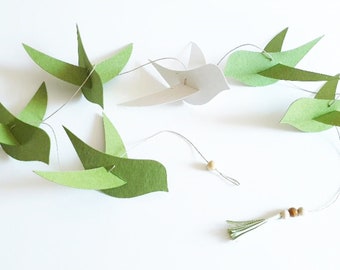 Personalized gift Baby shower Wall decor - 6 vertical green white birds 120cm