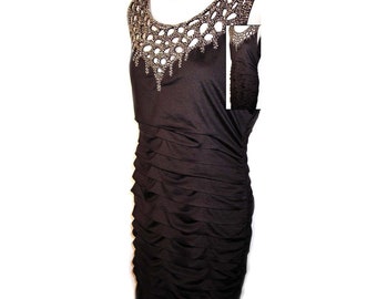 Vintage 1980s Evening Dress Black Beaded Neckline Sleeveless - Fits Size Medium to Large