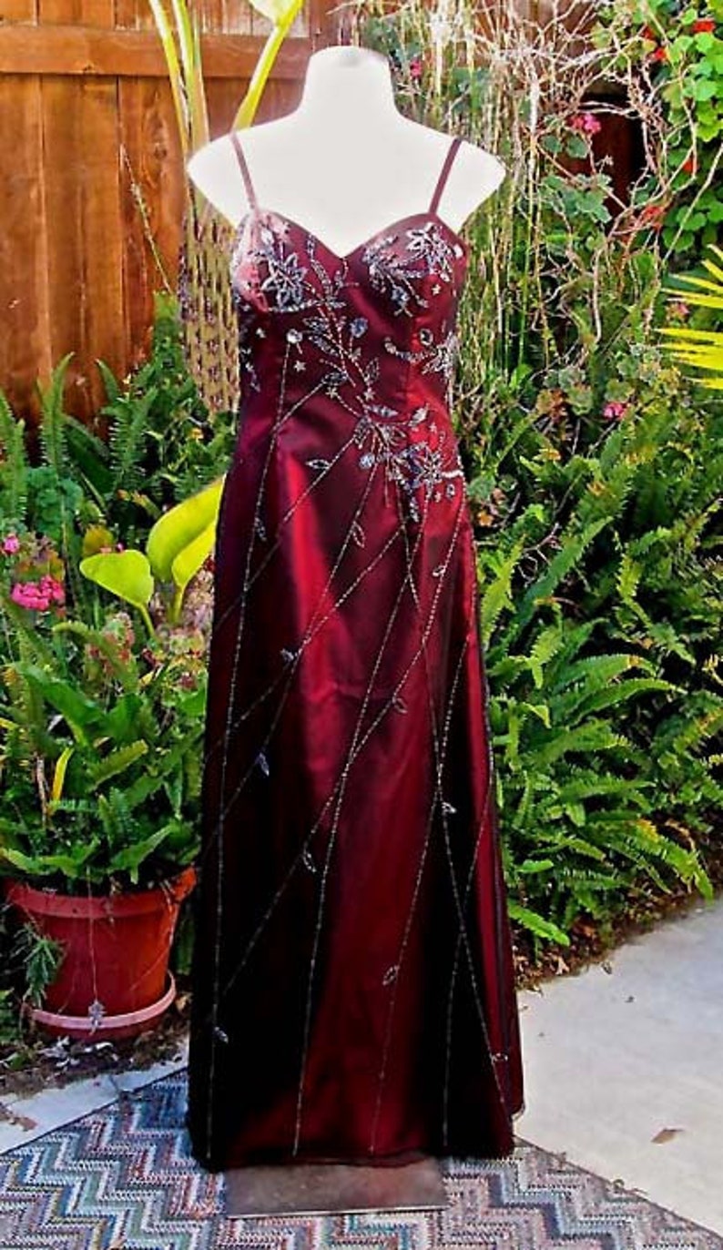 Vintage 80s Long Beaded Dress / Matching Shawl / Burgundy Color / Sleeveless / by Alyce Designs Fits Size Medium US Sz 10 image 4