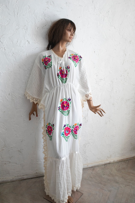 Mexican wedding dress white cotton red floral emb… - image 9