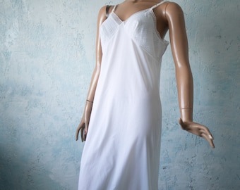 60s Vintage White Lace Trim Nightgown Slip: Knee Length M