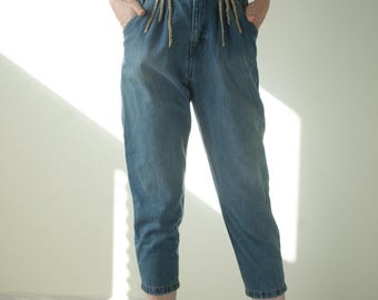 Vintage 2000s High Waist  Capri Cropped Jeans |Blue Denim Pants Chains  Decor Size S