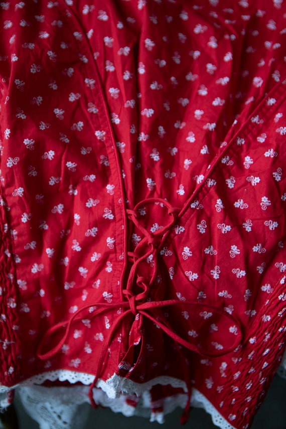 Cotton Dirndl blouse/Vintage 80s  red calico prin… - image 6
