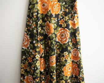1970er Jahre Taikametsa Design Wickelrock | Finnischer Modernist gelber Maxi-Rock aus Baumwolle mit Blumenmuster