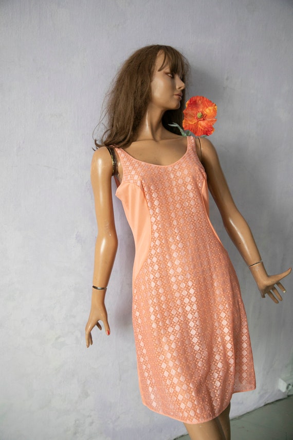 Salmpn pink dress slip 70s vintage nighty/mini le… - image 6