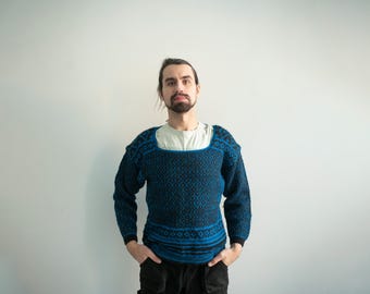 Vintage Norway Wool Sweater: Black & Navy Geometric Folk Print Unisex/M