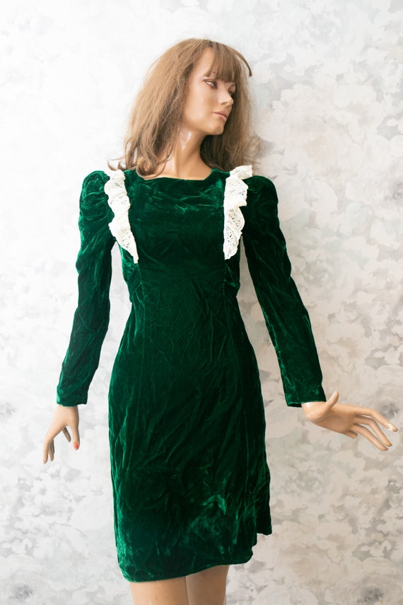 Victorian Style dress/  60s vintage emerald green… - image 2