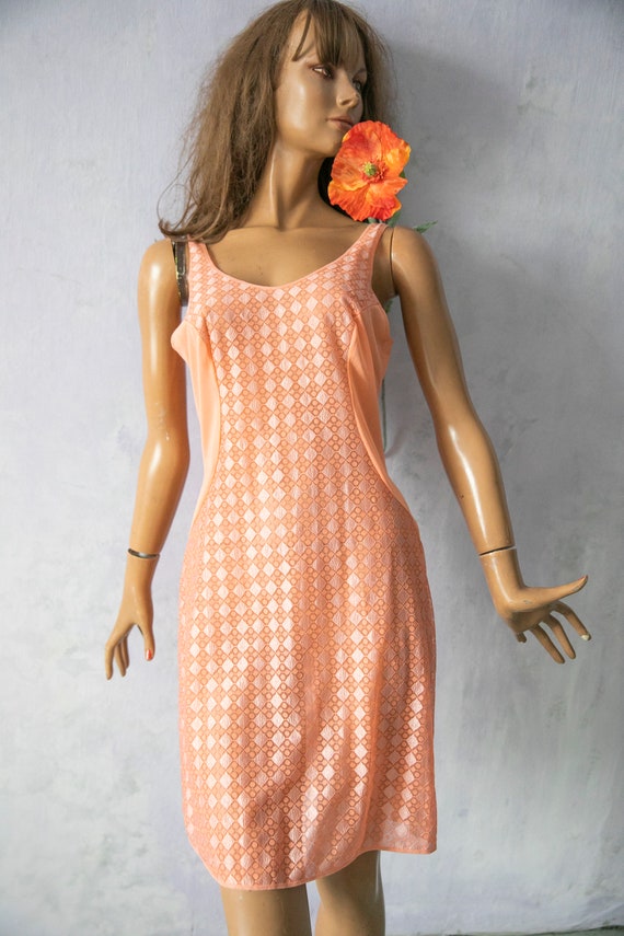 Salmpn pink dress slip 70s vintage nighty/mini le… - image 10