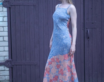 Vintage 1970s Mac Tac Paris Midi Slip Dress /Blue & Peach Floral Knit Dress/ Size S/M