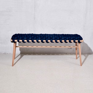Woven Bench In Indigo Blue Vegan Suede, Wooden bench, entrance bench, bedroom bench, velvet bench, 画像 1