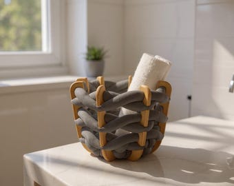 Small Hull Basket in Graphite suede