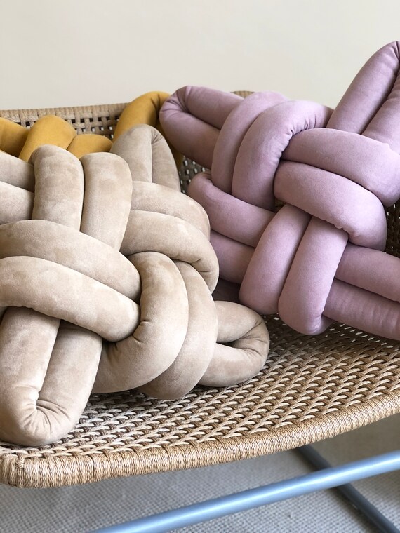 Almohadas de nudo hot sale