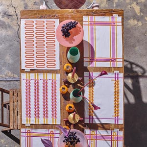 Knots Placemats- Set of 6 in sunset colors