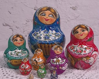Russian Nesting Dolls, Vintage Russian Folk Art Hand Painted Matryoshka Dolls,  Set of 10